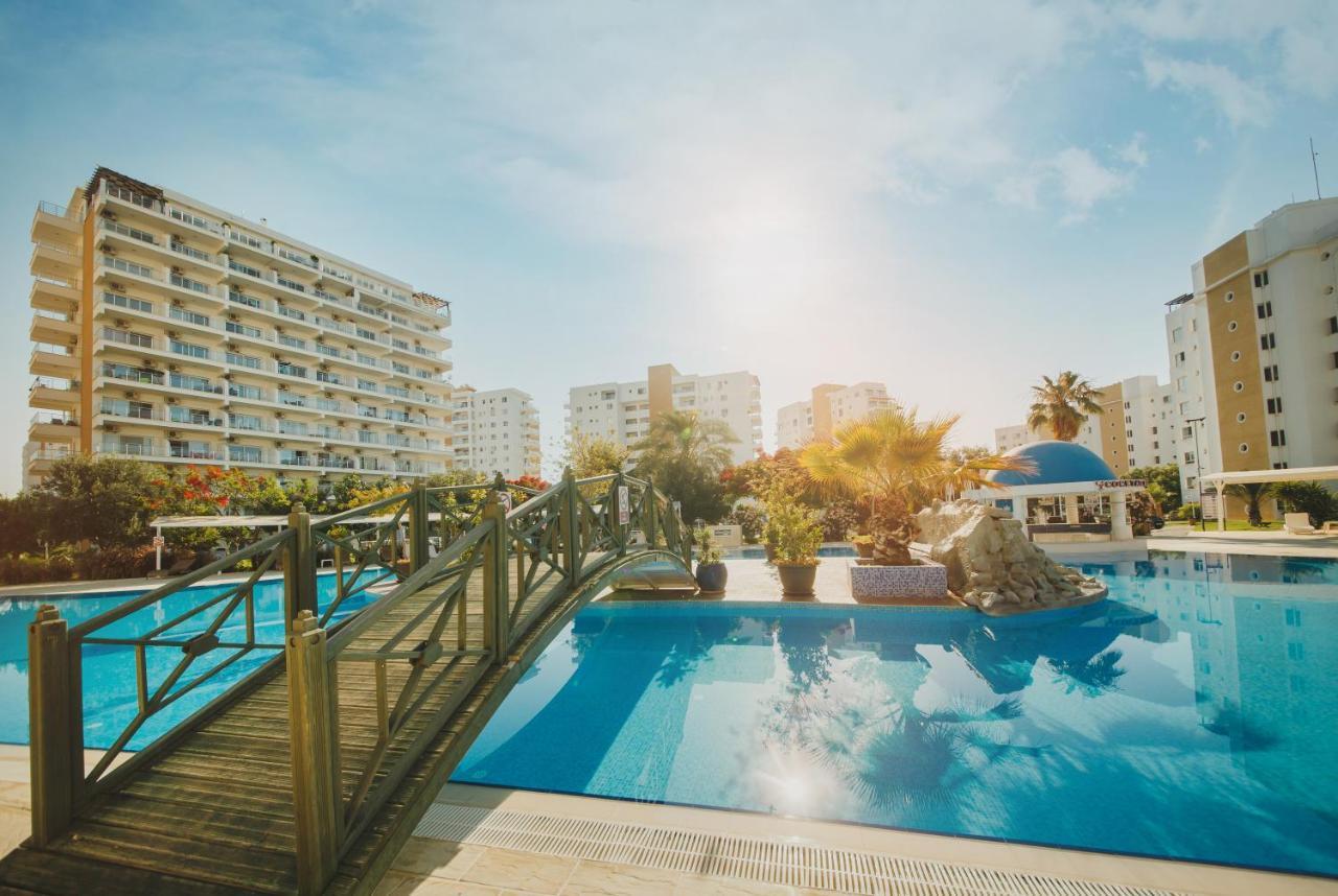 Luxury Sea View Two Bedroom Apartment In Caesar Resort & Spa, Long Beach Perivolia tou Trikomou ภายนอก รูปภาพ